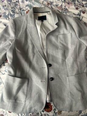 Banana Republic Light Gray Women’s Two-Button Textured Blazer